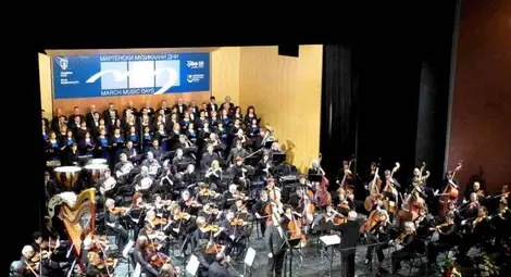 Химнът на нациите на Джузепе Верди постави ярък финал на Мартенските Химнът на нациите на Джузепе Верди постави ярък финал на Мартенските