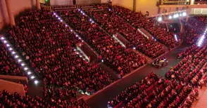 Етюд срещу простаците откри „Сватбите“ на Камен Донев