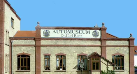 Автомобилният музей &bdquo;Д-р Карл Бенц&ldquo; в Ладенбург, Германия.