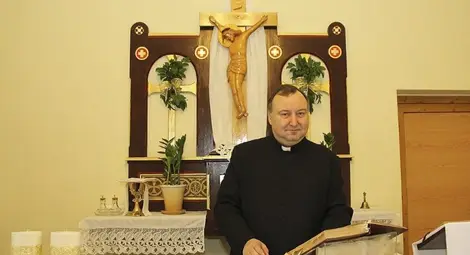 Монс. Страхил Каваленов