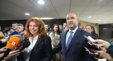 Първи коментар на Румен Радев: Хората се успокоиха след съкрушителната ни победа на първия тур Първи коментар на Румен Радев: Хората се успокоиха след съкрушителната ни победа на първия тур