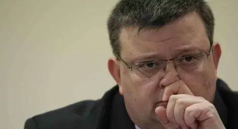 Хотелиери със сигнал до Цацаров за нарушения в "Слънчев бряг"