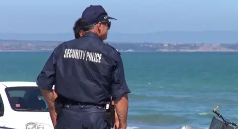 Командироват близо 1000 полицаи от страната към морските курорти Командироват близо 1000 полицаи от страната към морските курорти