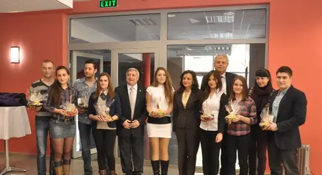 Чуждестранни студенти с награди в навечерието на 8 декември