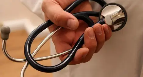 Трима &bdquo;пироговци&ldquo; преглеждат профилактично русенски деца