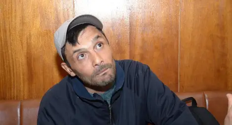 Баща с 11 присъди наказан условно за юмрук в лицето на социална шефка