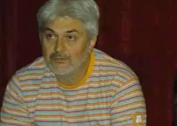 Младите актьори от студия &bdquo;Библиотека&ldquo;  празнуват десета годишнина с Чехов