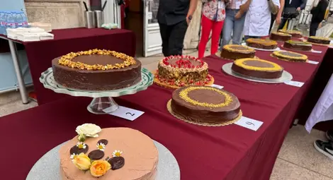 Над 900 торти &bdquo;Гараш&ldquo; продадени на миналия празник на десерта, събират идеи за предстоящия