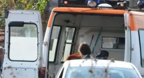 От болницата в Сливен обявиха: И Учителка е наръгана в корема и гърба при касапницата в техникума