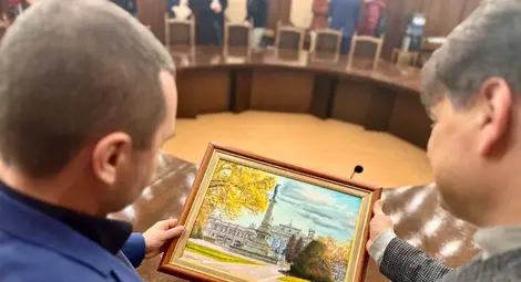 Подкрепата за културните институции в Русе бе тема на среща между кмета и министъра на културата