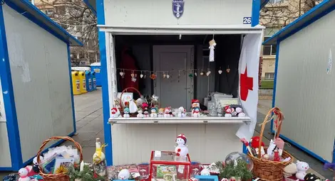 БЧК подпомага деца в нужда с 5500 лева  от продажби на коледни сувенири