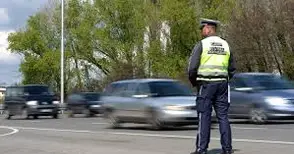 Полицейски предположения едва не струваха 100 лева и 8 точки на шофьор