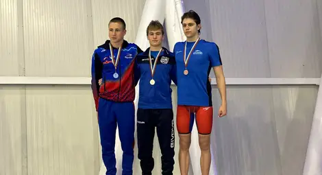 Русенският плувец на "Доростол" Дарен Кирилов с осем медала и два национални рекорда на държавното първенство в Бургас