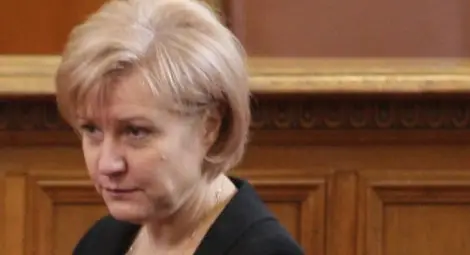 Менда Стоянова: Средната заплата е като свинско със зеле, зависи кое е повече