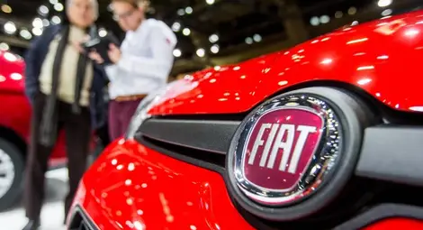 "Фиат" започва да произвежда маски за лице в завода си в Азия