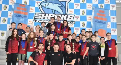 Три нови купи във витрините на Клуба по плувни спортове &bdquo;Локомотив&ldquo;