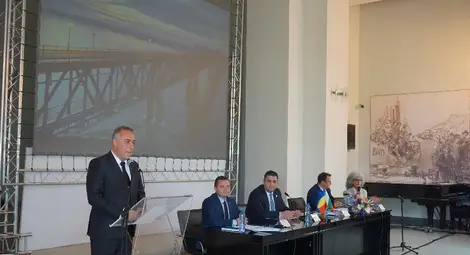 Първото съвместно заседание на Общинските съвети на Русе и Гюргево прие декларация за ЕС и обръщение към двете правителства