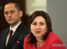Бъчварова: "Южен поток" остава в програмата на кабинета
