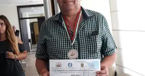 Славейко Петров със сребро за кораб от флота на САЩ