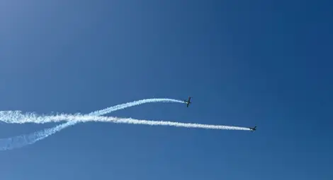 Русе посрещна националния шампионат по безмоторно летене с впечатляващо авиошоу