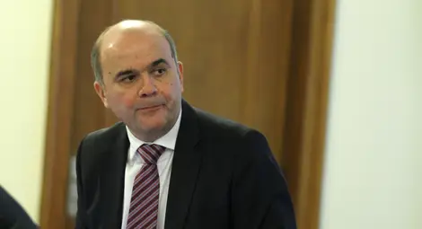 Работодателите искат оставката на Бисер Петков