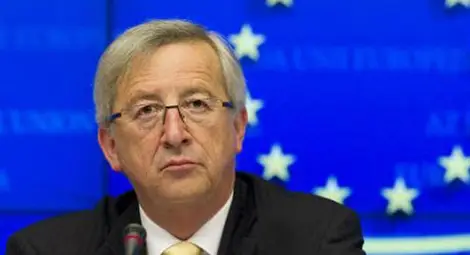 Жан-Клод Юнкер: Въвеждането на граничен контрол вътре в Шенген ще струва 3 милиарда евро на година Жан-Клод Юнкер: Въвеждането на граничен контрол вътре в Шенген ще струва 3 милиарда евро на година