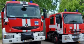 Инвалид спасен при пожар във вилна зона