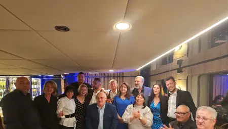 СДС-Русе отбеляза 35 години с тържество и празнична торта