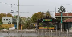 „Общински пазари“ взема дарените от бившия концесионер на подлеза до Платките павилиони