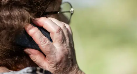 80-годишна баба даде 45 000 лв. на телефонни измамници