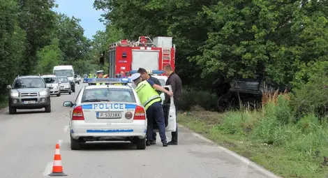 Трагедията с две жертви предизвикана от системен нарушител след тройно изпреварване