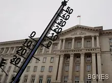 В 17 часа бе 61.8 градуса 