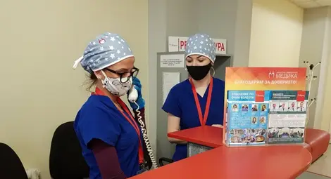 Специални устройства чистят до 99.99% от вирусите във въздуха в &bdquo;Медика&ldquo;