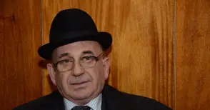 Бай Осман вече 13 години изповядва престъпници и не мисли да спира