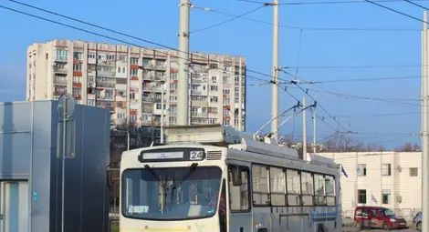 Градският транспорт получава 540 000 лева кредит за тролейбуси втора ръка