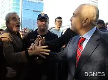 Тирана готова да даде приноса си за суверенитета на Македония