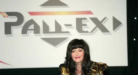 &bdquo;Еконт Експрес&ldquo; води мощна транспортна компания в България