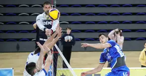 Волейболът без шанс срещу „Левски“, но с надежди да бие колебливия „Нефтохимик