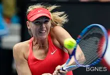 Шарапова на полуфинал след победа над Бушар