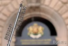 В 16 часа на Позитано - 62 градуса, 38 на Дондуков 