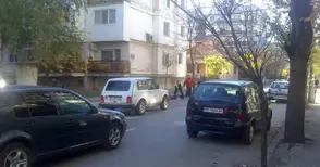 Надрусана размахва нож в заведение