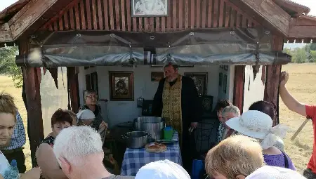 Празникът Свети Дух събра на курбан жителите на Белцов