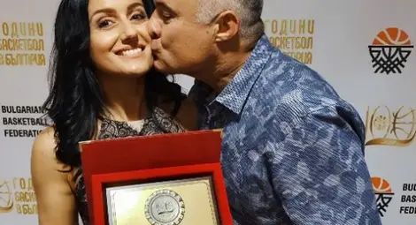 Зори Костова: Поздрави на Русе, благодаря на чудесната публика