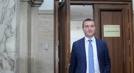 Бизнесът иска по-ниска минимална заплата, какво казва кабинетът