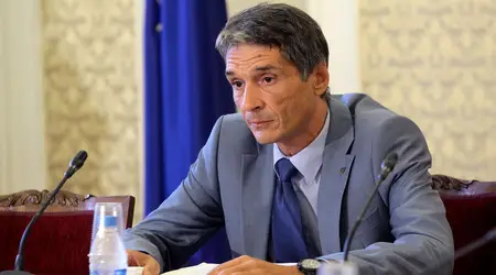 От "Атака" искали да покажат в Брюксел, че не закусват с деца