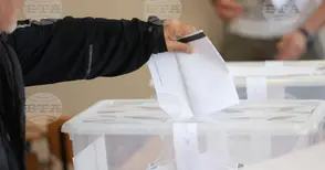 Българските граждани от днес могат електронно да проверят номера на избирателната секция и мястото на гласуване на предстоящите избори за НС