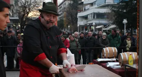 Ути Бъчваров с 20 г. юбилей на екрана: Кулинарен патриотизъм е да предпочиташ българското