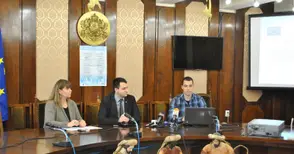 Русе избира девиз между три идеи