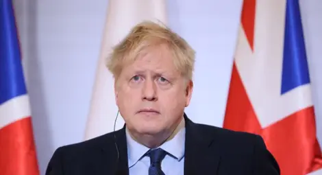 Джонсън: Путин е готов да използва варварски тактики