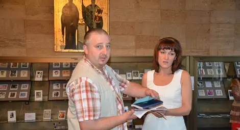 Американец от Казахстан спечели  Голямата награда за екслибрис